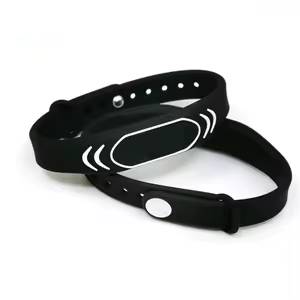Dual Tech RFID wristband with 125 kHz and 13.56 MHz chips - Akrocard