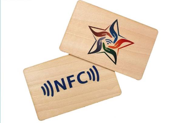 Wood NFC cards with full-colour printing — Akrocard